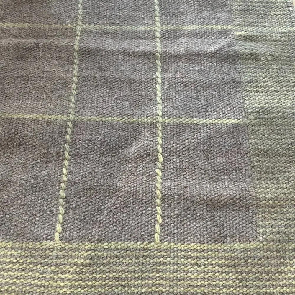 Flatweave Wool Rug 27 x 54
